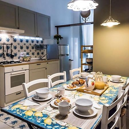 La Casa Napoletana - Ls Accommodations เนเปิลส์ ภายนอก รูปภาพ
