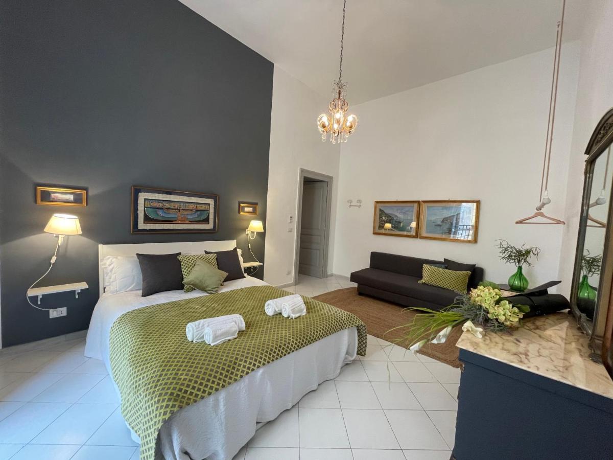 La Casa Napoletana - Ls Accommodations เนเปิลส์ ภายนอก รูปภาพ