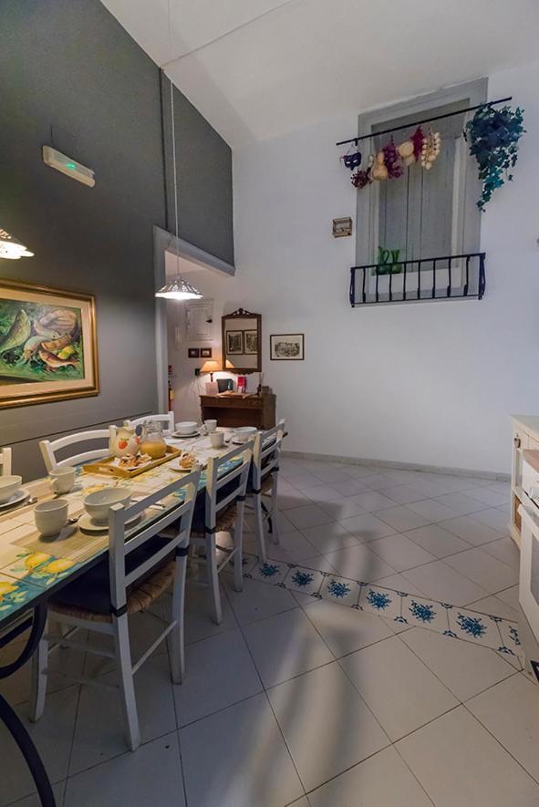 La Casa Napoletana - Ls Accommodations เนเปิลส์ ภายนอก รูปภาพ