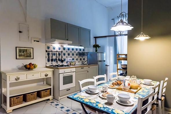 La Casa Napoletana - Ls Accommodations เนเปิลส์ ภายนอก รูปภาพ