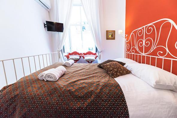 La Casa Napoletana - Ls Accommodations เนเปิลส์ ภายนอก รูปภาพ