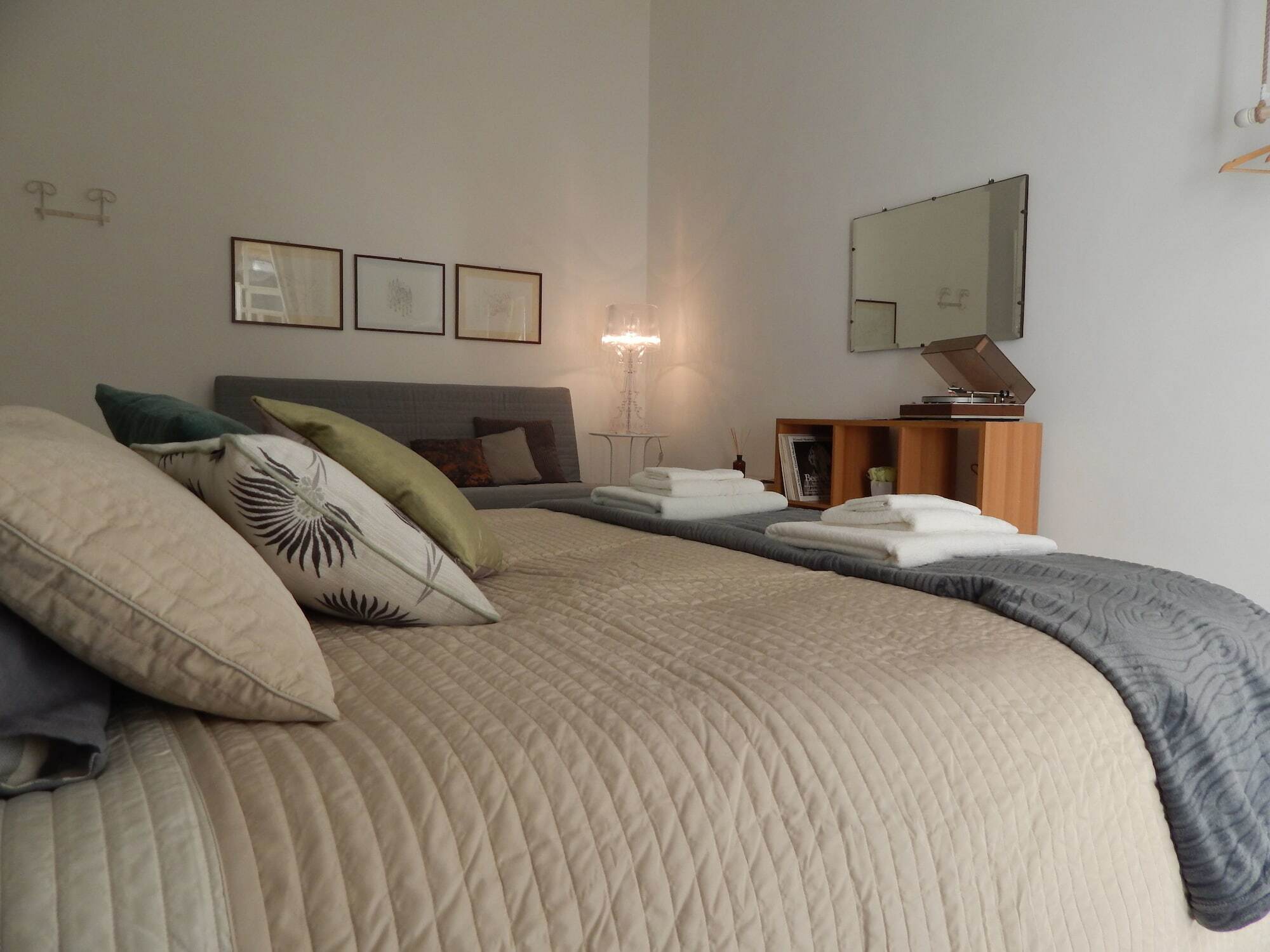 La Casa Napoletana - Ls Accommodations เนเปิลส์ ภายนอก รูปภาพ